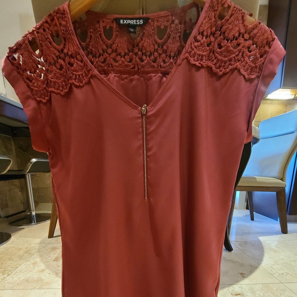 Express top
